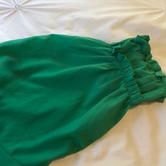 Green balloon sleeve dress - Picture 5 of 5